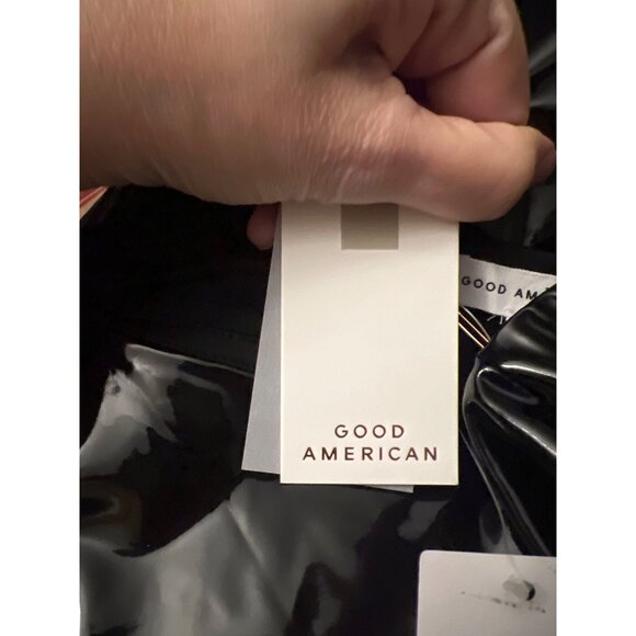 Good American Pull On Vinyl Flare Pants 4 NWT - Picture 8 of 9